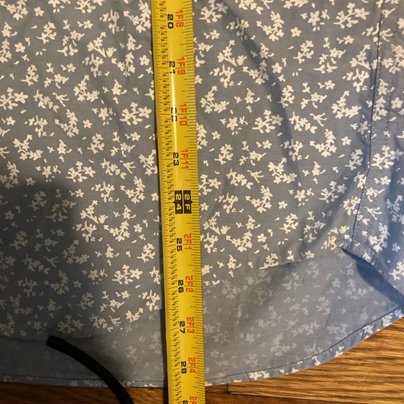 J.Crew Floral short sleeve button down Size Large - Picture 2 of 4